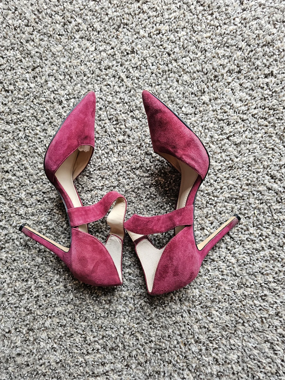 Vince Camuto Women's Wine Suede Pointed-Toe Ankle-Strap Heels - Picture 7 of 9